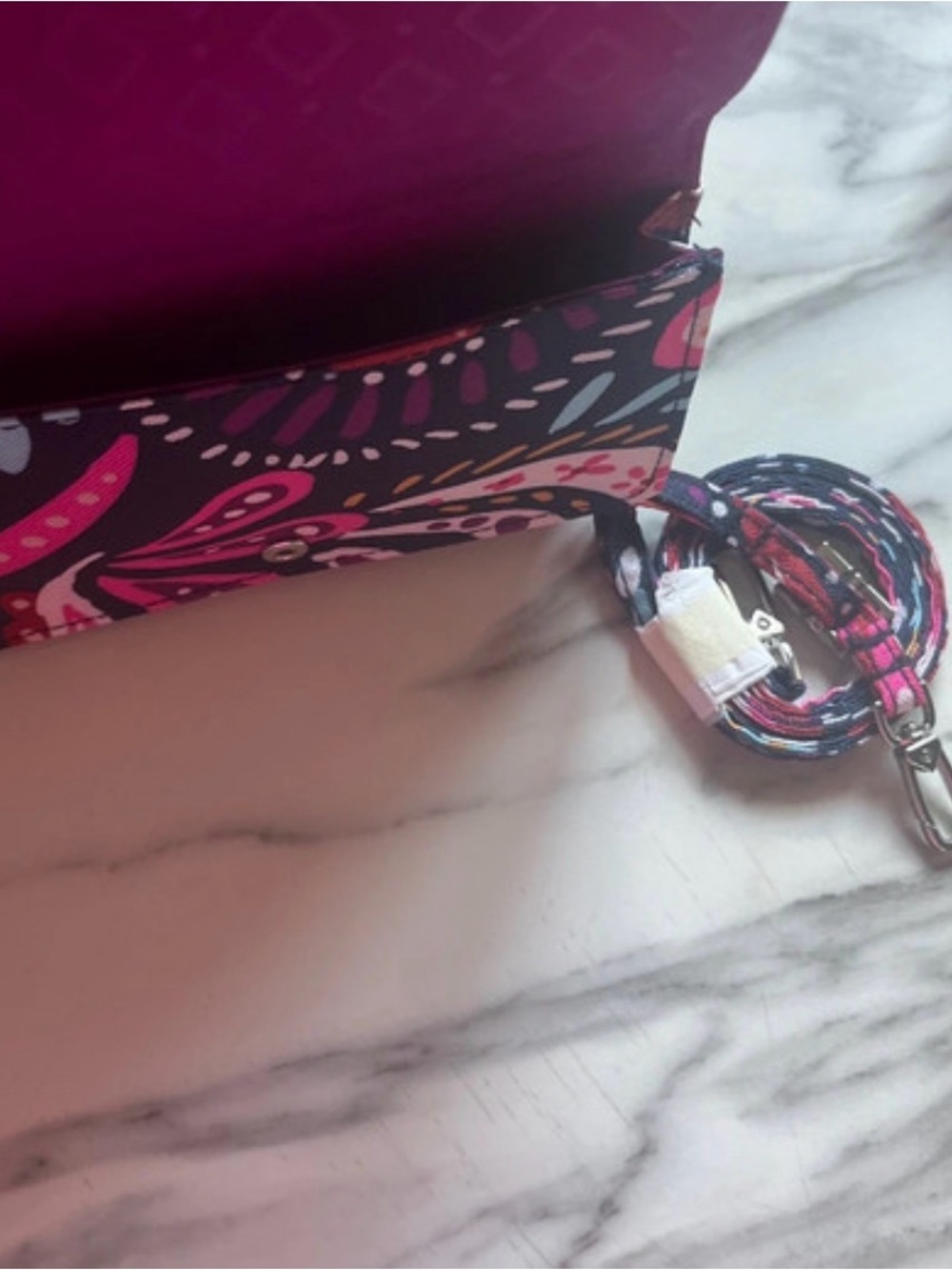 NWT Vera Bradley 3 in 1 Crossbody Paisley Print - Picture 4 of 4